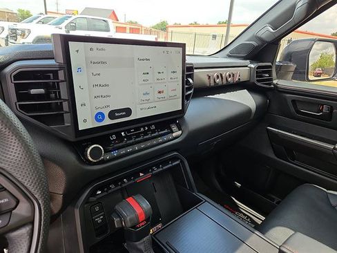 Used 2025 Toyota Sequoia TRD Pro AWD/4WD image 18