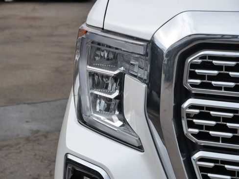 Used 2020 GMC Sierra 1500 Denali w/ Denali Ultimate Package image 3