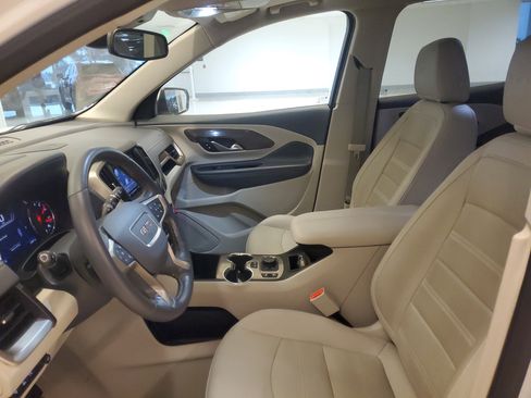 Used 2022 GMC Terrain Denali w/ Denali Premium Package image 19