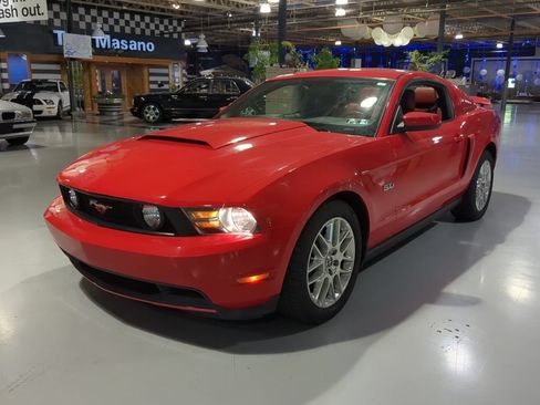 Used 2012 Ford Mustang GT Premium w/ GT Coupe Accessory Pkg 5 RWD image 1