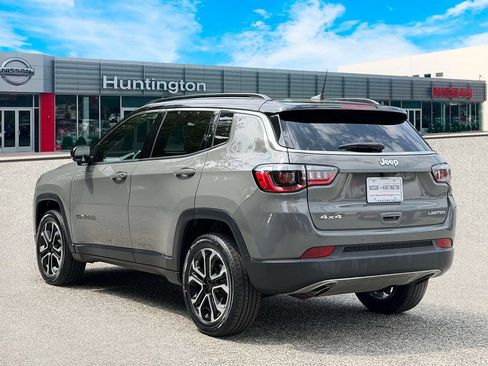 Used 2023 Jeep Compass Limited AWD/4WD image 5