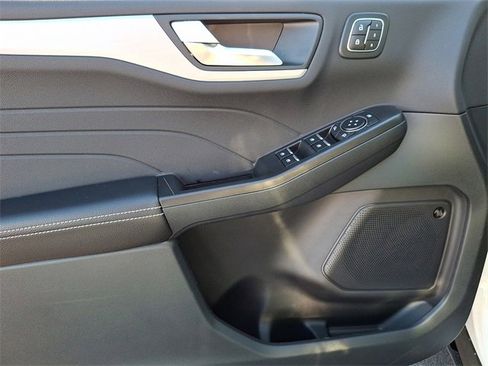 New 2026 Ford Escape Platinum w/ Premium Technology Package image 7