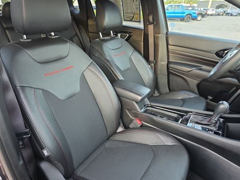 Used 2023 Jeep Compass Trailhawk image 23