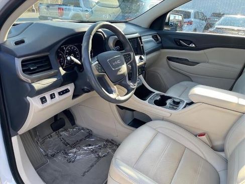 Used 2021 GMC Acadia Denali w/ Denali Technology Package image 7