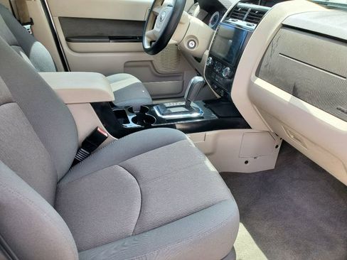 Used 2009 MAZDA Tribute i Sport FWD image 35