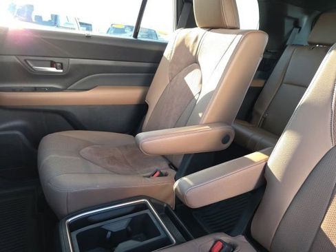 Used 2026 Toyota Grand Highlander AWD Hybrid image 26