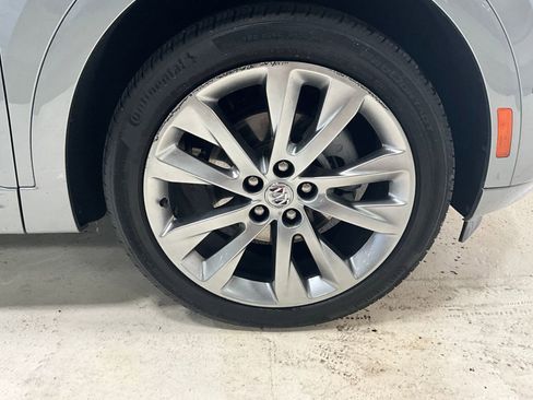 Used 2023 Buick Envision Avenir image 8