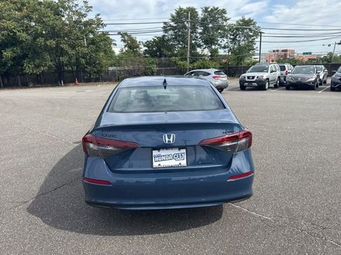 New 2026 Honda Civic Sport image 3