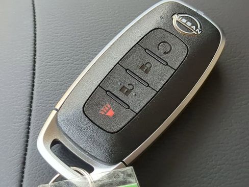 New 2026 Nissan Kicks SV w/ SV Premium Package image 29