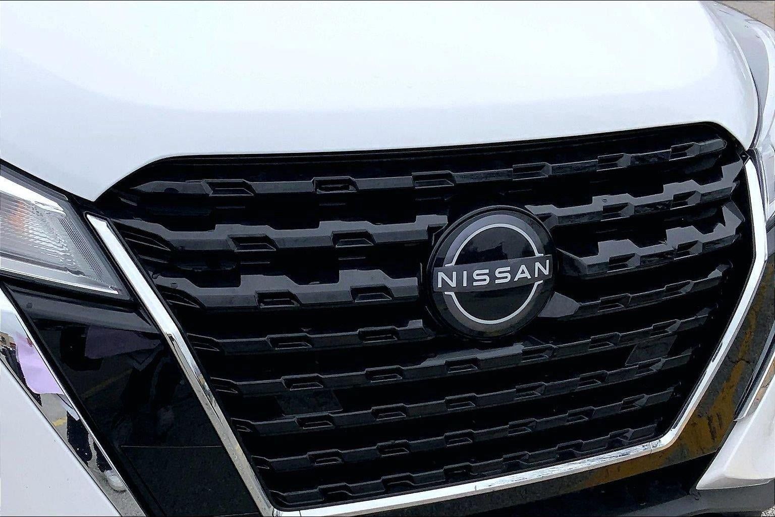 Used 2024 Nissan Kicks SV FWD image 28