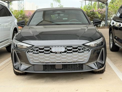 Used 2025 Audi A5 2.0T Premium Plus w/ Premium Plus AWD/4WD image 4