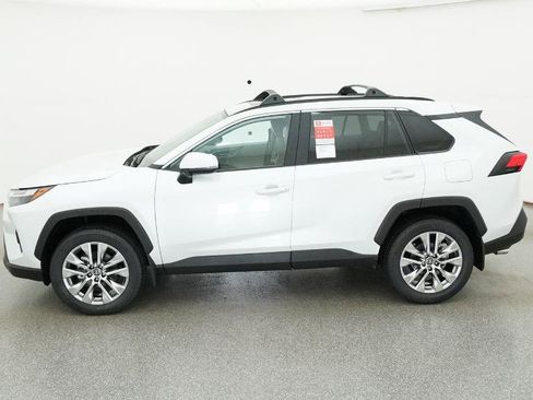 New 2025 Toyota RAV4 XLE Premium image 9