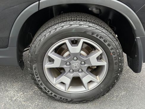 Used 2023 Honda Passport TrailSport image 37