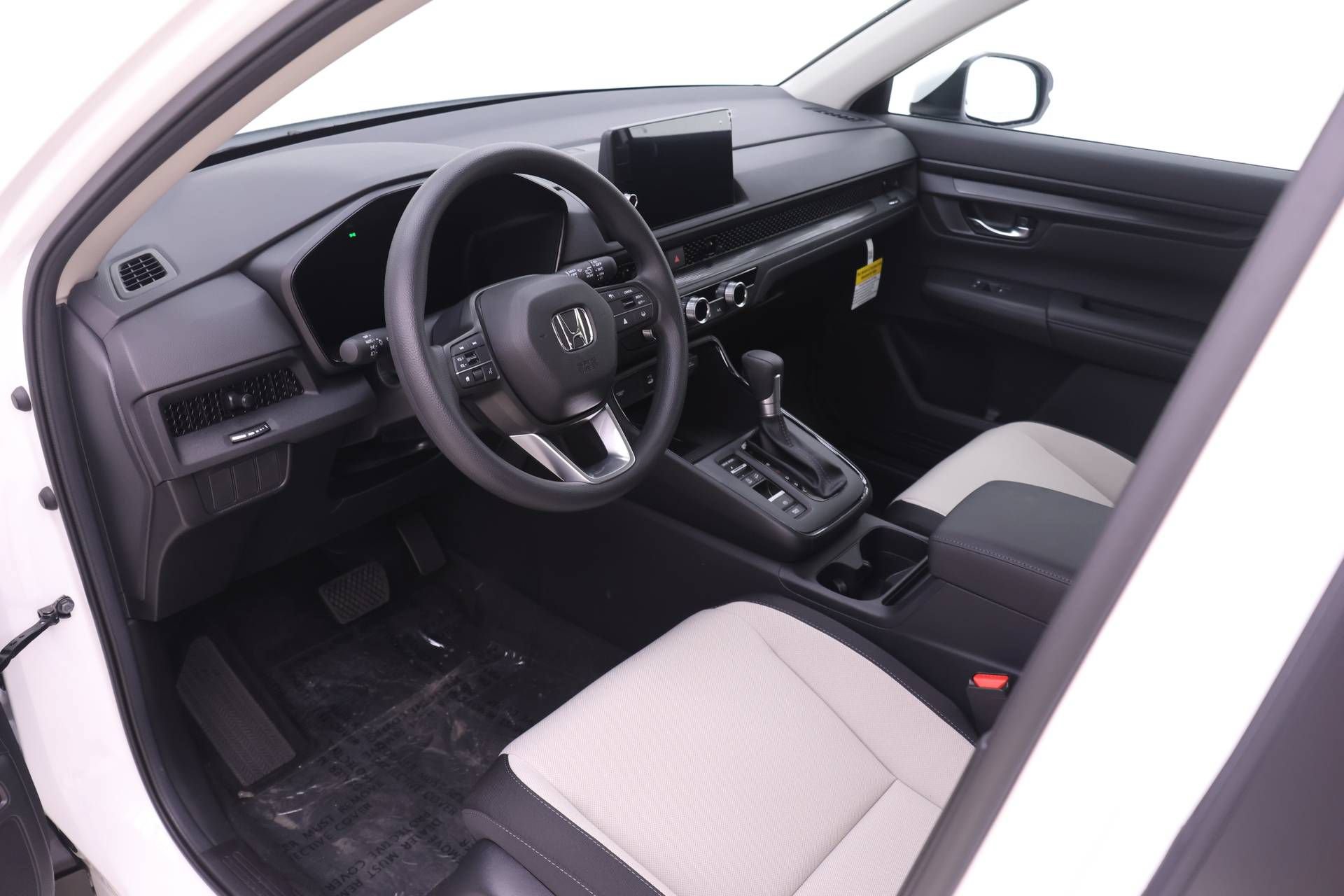 Used 2026 Honda CR-V LX image 3