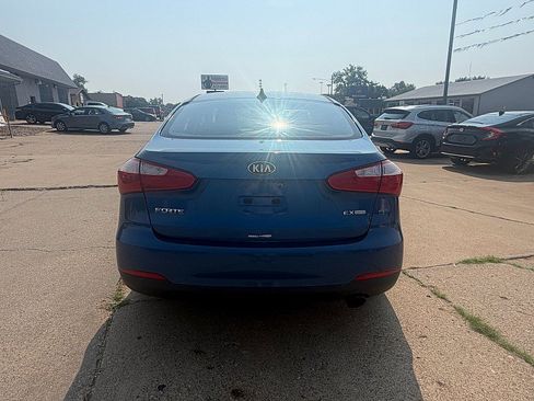 Used 2014 Kia Forte EX FWD image 4