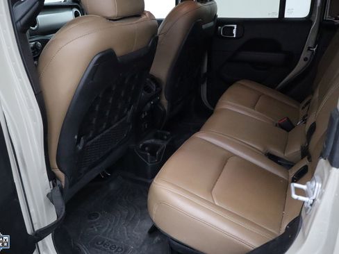 Used 2020 Jeep Gladiator Rubicon image 22