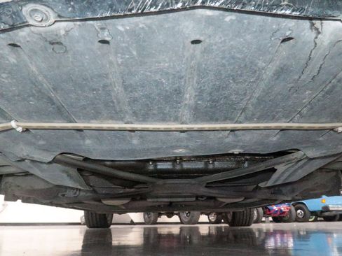 Used 2002 Ford Thunderbird RWD image 23