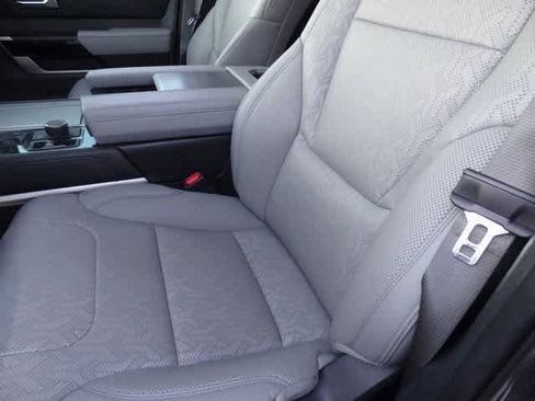 Used 2023 Toyota Sequoia Limited image 7