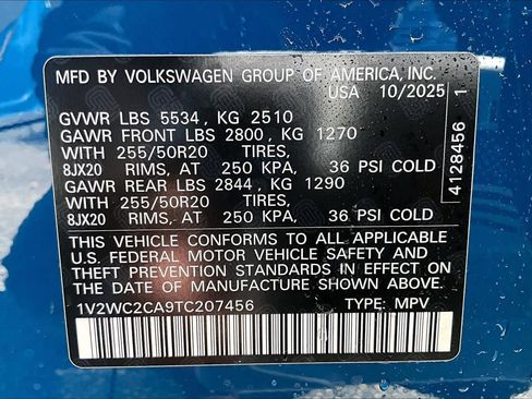 New 2026 Volkswagen Atlas Cross Sport SE image 18