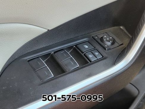 Used 2025 Toyota RAV4 XLE Premium FWD image 33