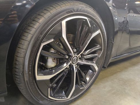 Used 2024 Nissan Altima 2.5 SR FWD image 31