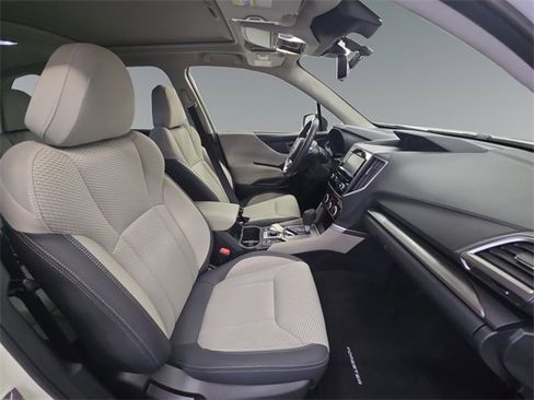 Certified 2023 Subaru Forester Premium image 19
