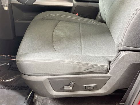 Used 2022 RAM 1500 Classic Warlock w/ Electronics Group image 18