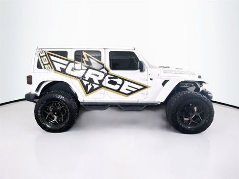 Used 2021 Jeep Wrangler Unlimited Rubicon w/ Trailer Tow Package AWD/4WD image 31