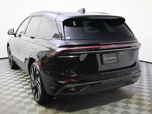 New 2026 Lincoln Nautilus Reserve w/ Jet Appearance Package image 4