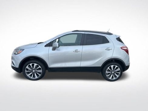 Used 2022 Buick Encore Preferred w/ Safety Package image 2