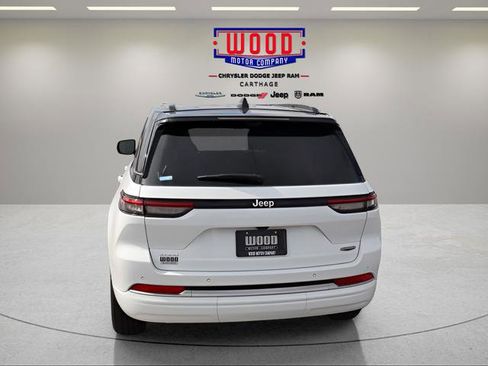 New 2026 Jeep Grand Cherokee Summit AWD/4WD image 4