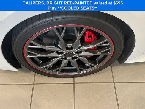 Used 2023 Chevrolet Corvette Stingray Premium Cpe RWD image 6