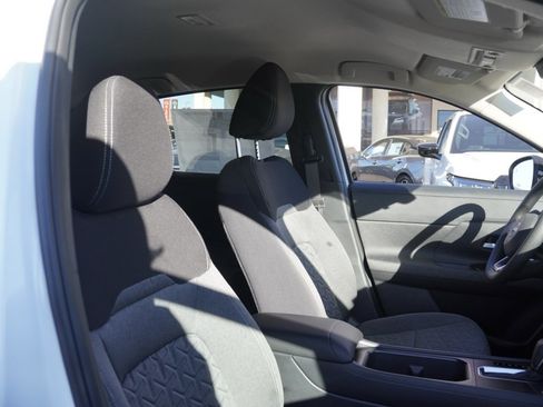 New 2026 Nissan Kicks SV image 20