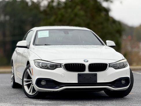 Used 2018 BMW 430i Convertible image 3