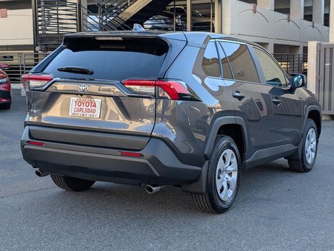 Used 2025 Toyota RAV4 LE image 13