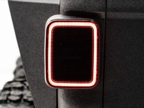 Used 2026 Jeep Gladiator Sport image 28