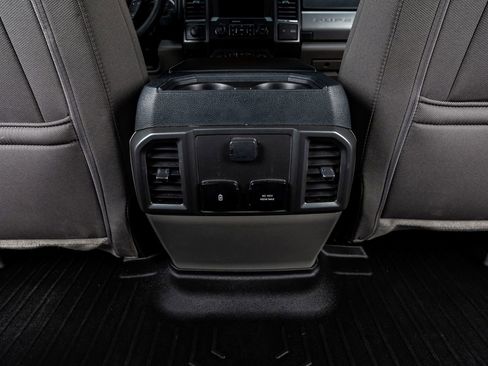 Used 2022 Ford F250 XLT w/ XLT Premium Package image 28