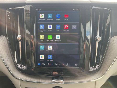 Certified 2023 Volvo XC60 B5 Plus w/ Climate Package image 32