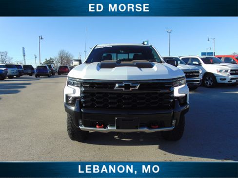 Used 2022 Chevrolet Silverado 1500 ZR2 w/ Technology Package image 3