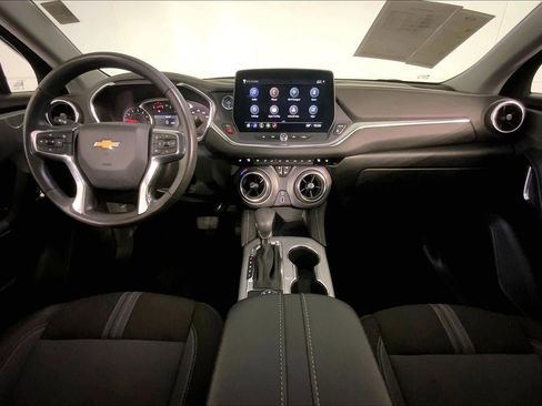 Used 2025 Chevrolet Blazer LT image 15
