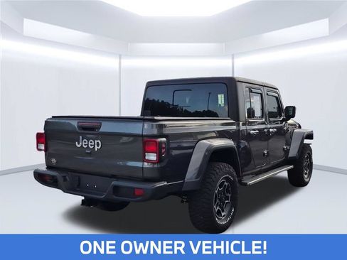 Used 2023 Jeep Gladiator Sport AWD/4WD image 4