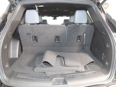 Used 2023 Buick Enclave Essence AWD/4WD image 48