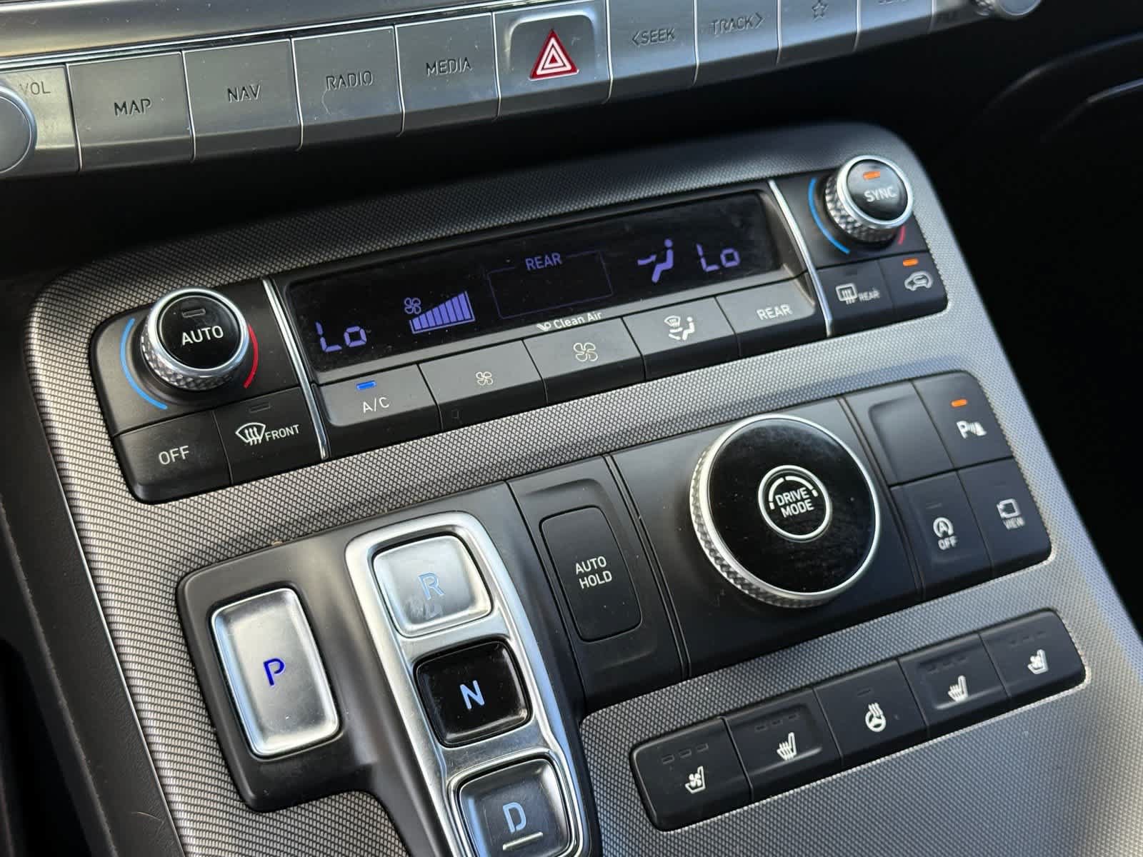 Used 2020 Hyundai Palisade Limited FWD image 24