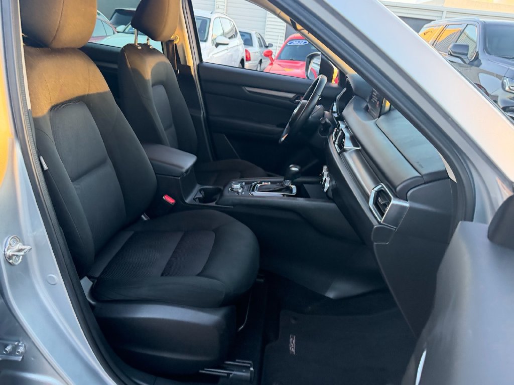 Used 2019 MAZDA CX-5 Sport FWD image 19