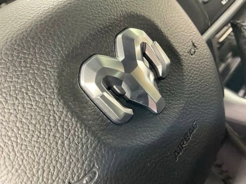 Used 2023 RAM 1500 Big Horn AWD/4WD image 49