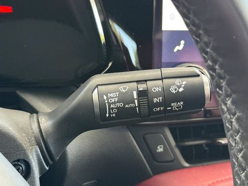 Used 2025 Lexus NX 250 AWD w/ Premium Package image 33