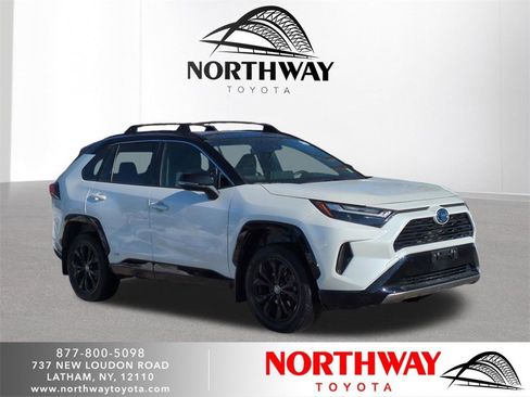 Used 2022 Toyota RAV4 XSE image 1