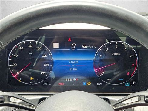 Used 2023 Mercedes-Benz C 300 Sedan image 10
