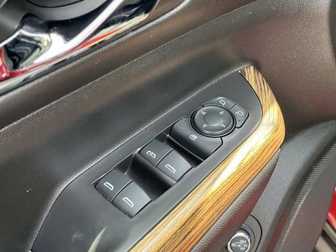 Used 2019 GMC Acadia Denali AWD/4WD image 31