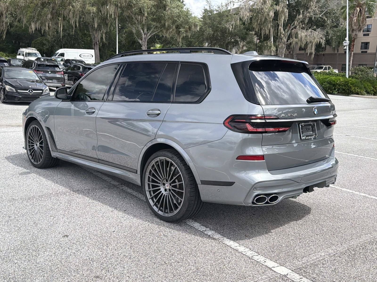 Used 2025 BMW ALPINA XB7 AWD/4WD image 6